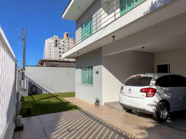 Casa / Sobrado para Venda em Camboriú/SC São Francisco de Assis 3 Quartos