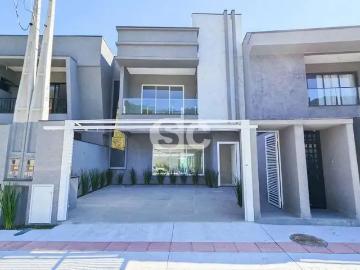 Casa / Sobrado para Venda em Camboriú/SC São Francisco de Assis 3 Quartos