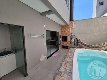 Casa / Sobrado para Venda em Camboriú/SC São Francisco de Assis 3 Quartos