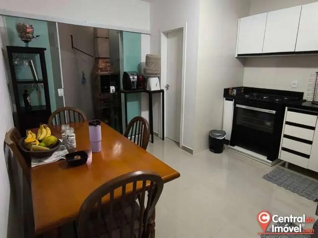 Casa / Sobrado para Venda em Camboriú/SC Santa Regina 2 Quartos