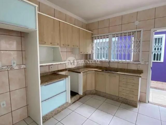 Casa / Sobrado para Venda em Camboriú/SC Santa Regina 3 Quartos