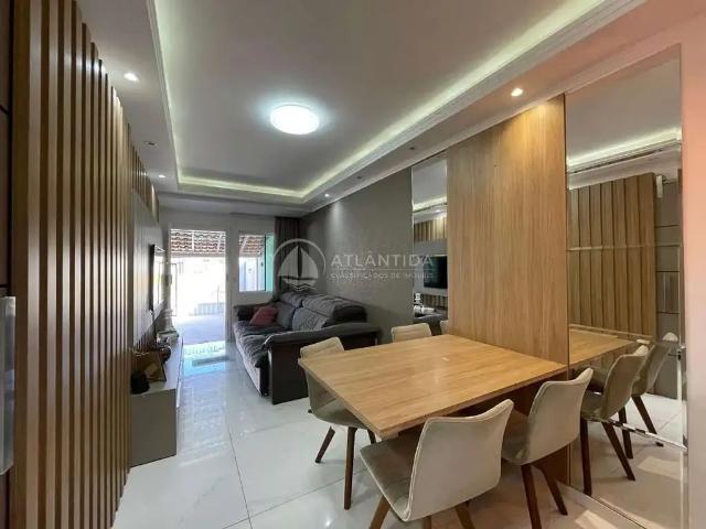 Casa / Sobrado para Venda em Camboriú/SC Santa Regina IV 2 Quartos
