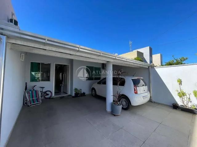 Casa / Sobrado para Venda em Camboriú/SC Santa Regina IV 2 Quartos