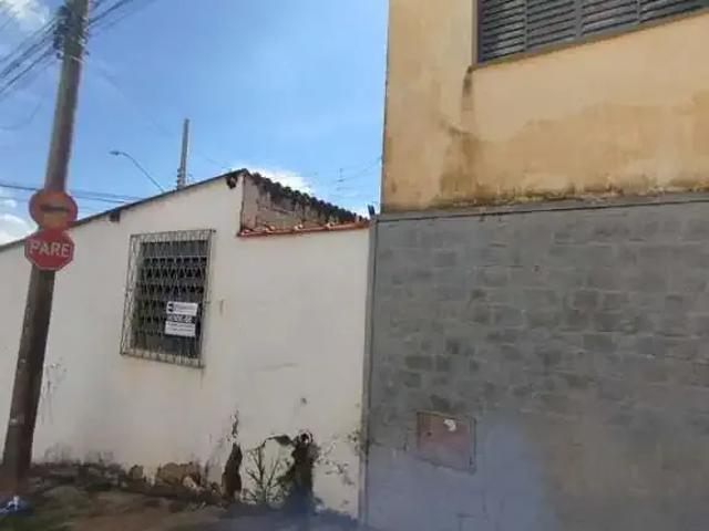 Casa / Sobrado para Venda em Cambuí/MG Centro