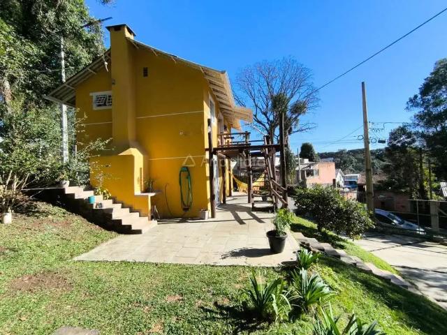 Casa / Sobrado para Venda em Campina Grande do Sul/PR Timbu