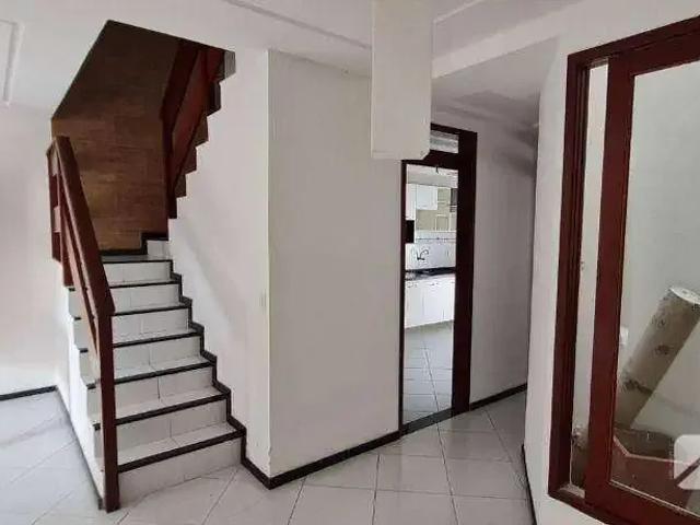 Casa / Sobrado para Venda em Campina Grande/PB Itararé 4 Quartos