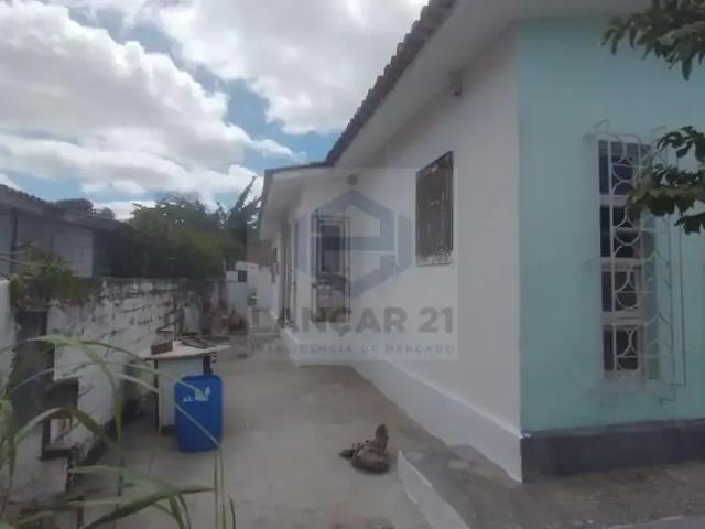 Casa / Sobrado para Venda em Campina Grande/PB Universitário 3 Quartos