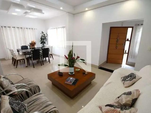 Casa / Sobrado para Venda em Campinas/SP Cambuí 3 Quartos