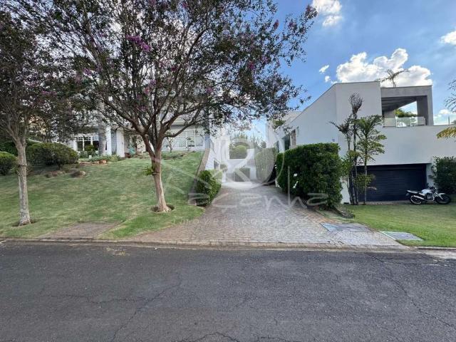Casa / Sobrado para Venda em Campinas/SP Fazenda São Quirino 4 Quartos