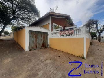 Casa / Sobrado para Venda em Campinas/SP Jardim Aurélia 3 Quartos