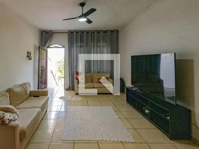 Casa / Sobrado para Venda em Campinas/SP Jardim dos Oliveiras 3 Quartos