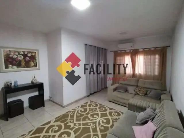Casa / Sobrado para Venda em Campinas/SP Jardim García 4 Quartos