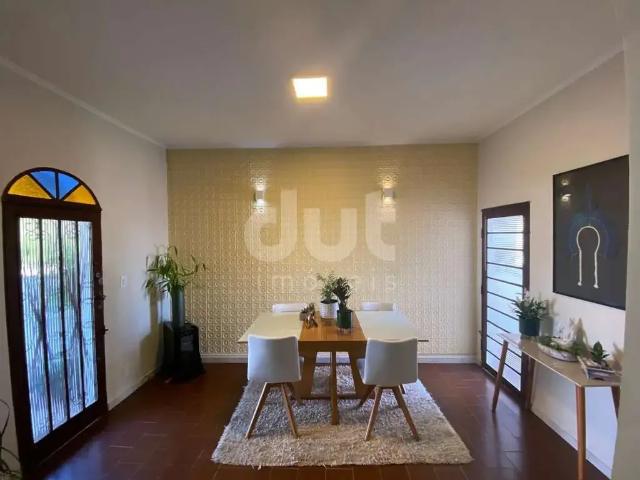 Casa / Sobrado para Venda em Campinas/SP Jardim Leonor 3 Quartos