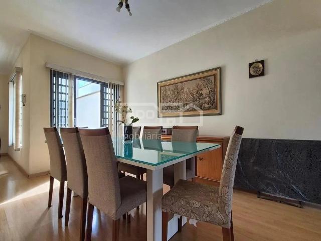Casa / Sobrado para Venda em Campinas/SP Jardim Nova Europa 4 Quartos