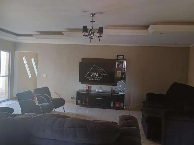 Casa / Sobrado para Venda em Campinas/SP Jardim San Diego 4 Quartos