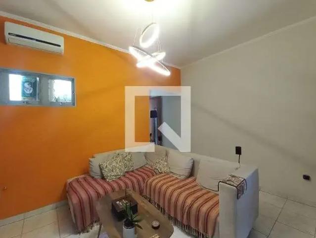 Casa / Sobrado para Venda em Campinas/SP Loteamento Parque das Águas 3 Quartos