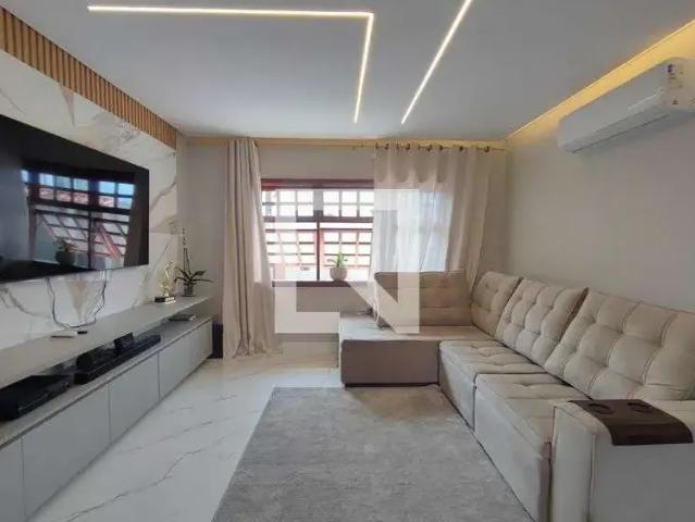 Casa / Sobrado para Venda em Campinas/SP Loteamento Parque das Águas 3 Quartos