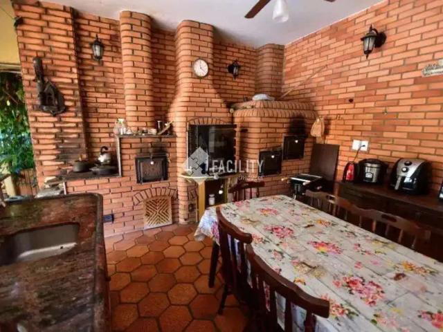 Casa / Sobrado para Venda em Campinas/SP Parque Taquaral 4 Quartos