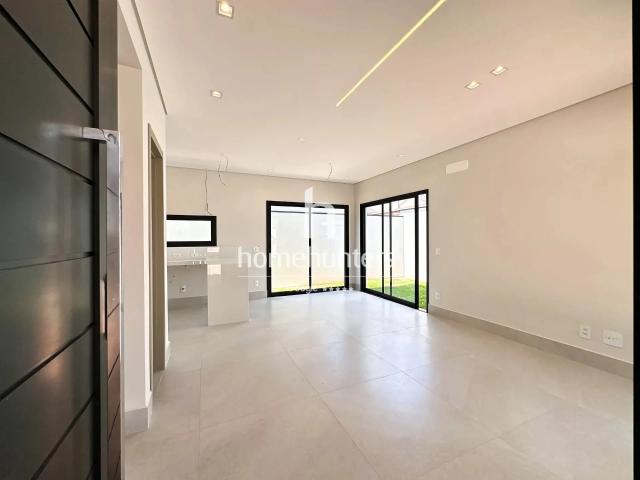 Casa / Sobrado para Venda em Campinas/SP Parque Taquaral 3 Quartos