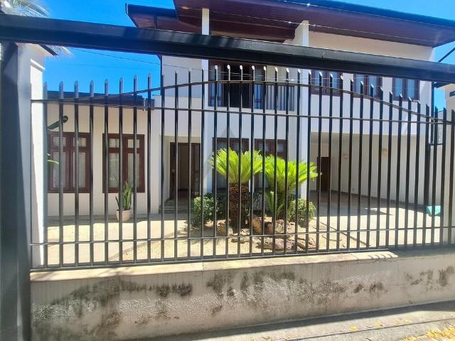 Casa / Sobrado para Venda em Campinas/SP Parque Alto Taquaral 3 Quartos