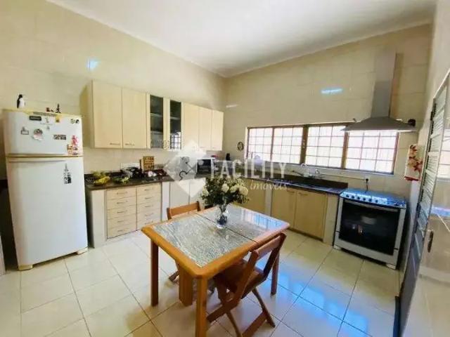 Casa / Sobrado para Venda em Campinas/SP Parque das Universidades 4 Quartos