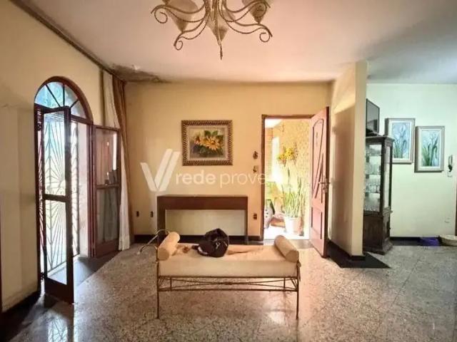 Casa / Sobrado para Venda em Campinas/SP Parque São Quirino 4 Quartos