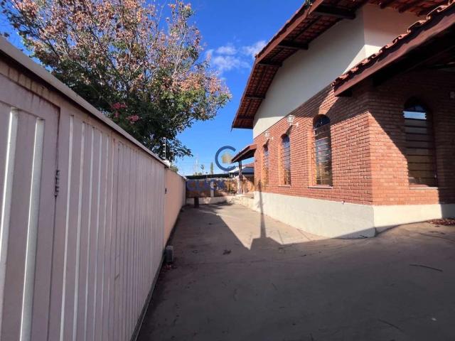 Casa / Sobrado para Venda em Campinas/SP Parque São Quirino 3 Quartos