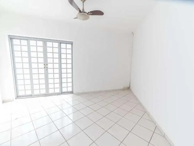 Casa / Sobrado para Venda em Campinas/SP Swift 3 Quartos