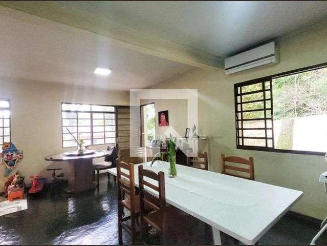 Casa / Sobrado para Venda em Campinas/SP Sousas 5 Quartos