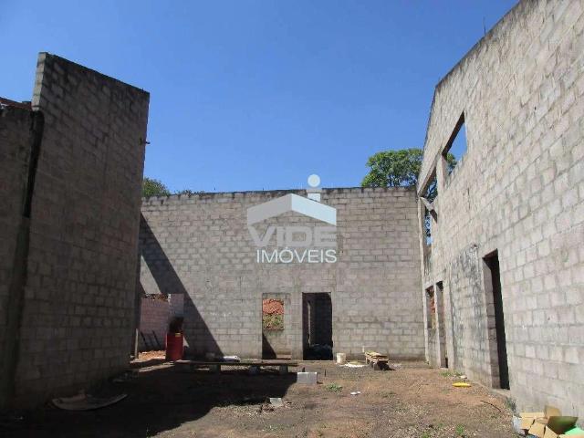 Casa / Sobrado para Venda em Campinas/SP Sousas 3 Quartos