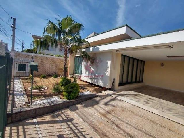 Casa / Sobrado para Venda em Campinas/SP Taquaral 3 Quartos