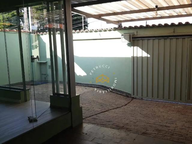 Casa / Sobrado para Venda em Campinas/SP Taquaral 3 Quartos