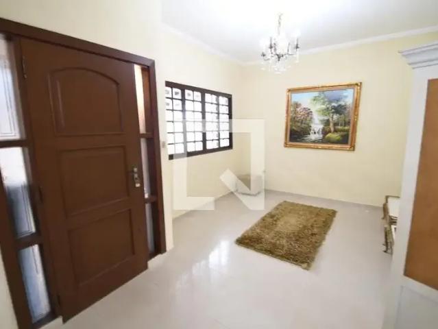 Casa / Sobrado para Venda em Campinas/SP Taquaral 4 Quartos