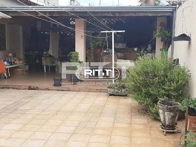 Casa / Sobrado para Venda em Campinas/SP Vila Itapura 4 Quartos