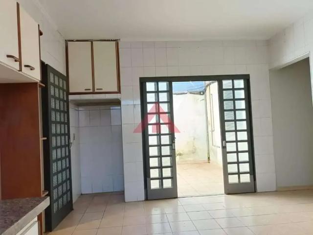 Casa / Sobrado para Venda em Campinas/SP Vila Paraíso 3 Quartos