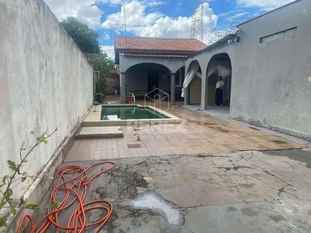 Casa / Sobrado para Venda em Campo Grande/MS Tiradentes 2 Quartos