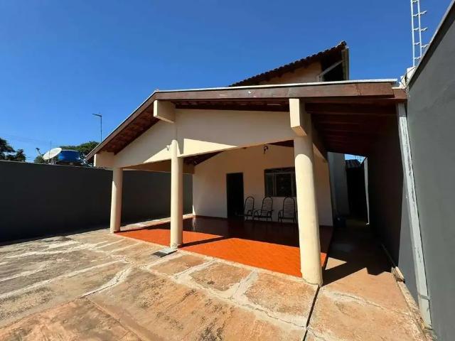 Casa / Sobrado para Venda em Campo Grande/MS Universitário 3 Quartos