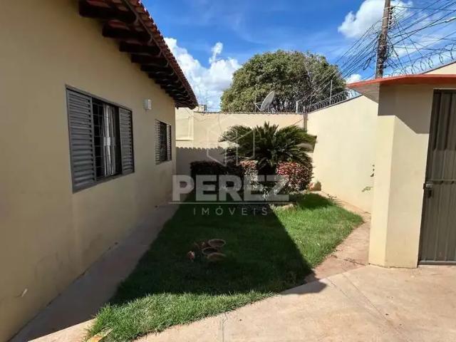 Casa / Sobrado para Venda em Campo Grande/MS Vila Marcos Roberto 3 Quartos