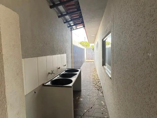 Casa / Sobrado para Venda em Campo Grande/MS Vila Piratininga 2 Quartos