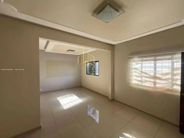 Casa / Sobrado para Venda em Campo Grande/MS Vila Sobrinho 4 Quartos