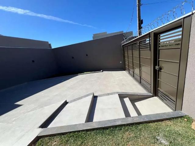 Casa / Sobrado para Venda em Campo Grande/MS Água Limpa Park 4 Quartos