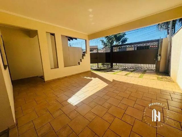 Casa / Sobrado para Venda em Campo Grande/MS Carandá Bosque 4 Quartos