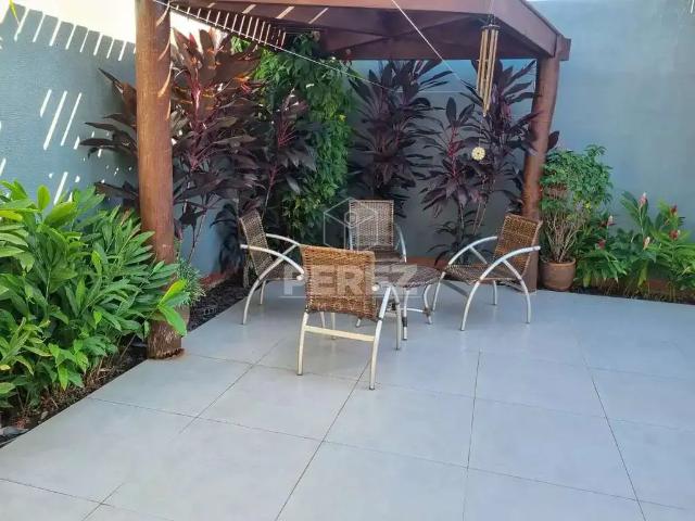 Casa / Sobrado para Venda em Campo Grande/MS Carandá Bosque 5 Quartos