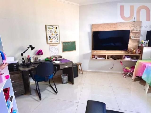 Casa / Sobrado para Venda em Campo Grande/MS Carandá Bosque 3 Quartos