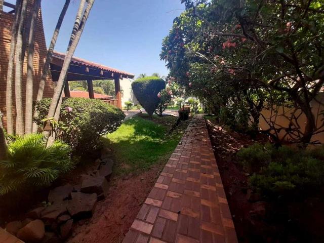 Casa / Sobrado para Venda em Campo Grande/MS Chácara Cachoeira 4 Quartos