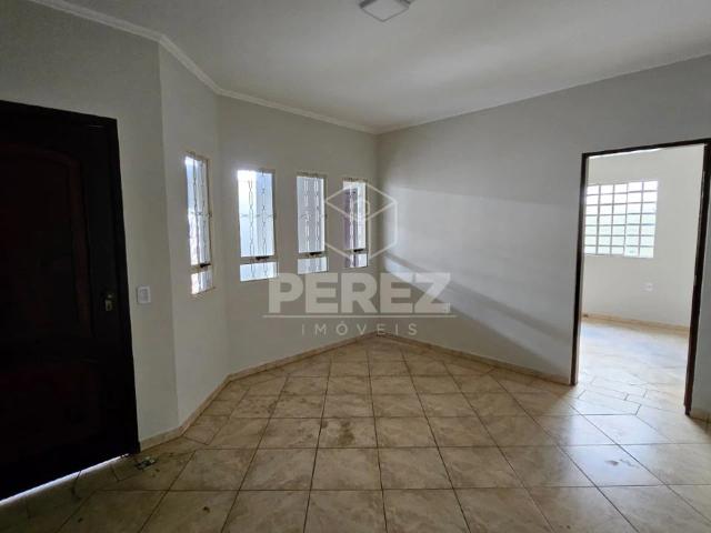 Casa / Sobrado para Venda em Campo Grande/MS Guanandi 3 Quartos