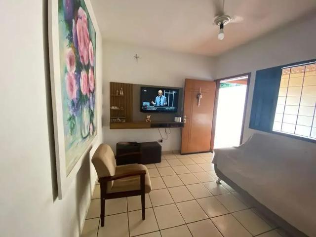 Casa / Sobrado para Venda em Campo Grande/MS Jardim Jóquei Club 4 Quartos