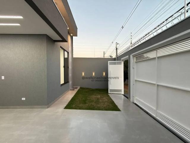 Casa / Sobrado para Venda em Campo Grande/MS Jardim Jacy 3 Quartos