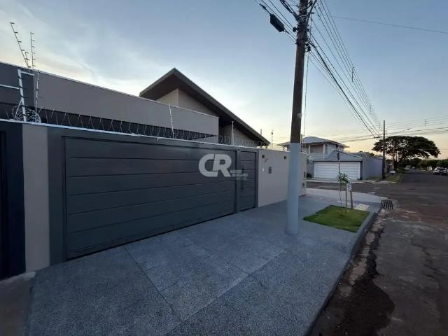 Casa / Sobrado para Venda em Campo Grande/MS Jardim Monte Líbano 3 Quartos