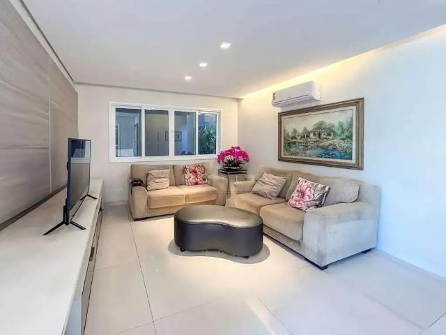 Casa / Sobrado para Venda em Campo Grande/MS Jardim São Bento 4 Quartos